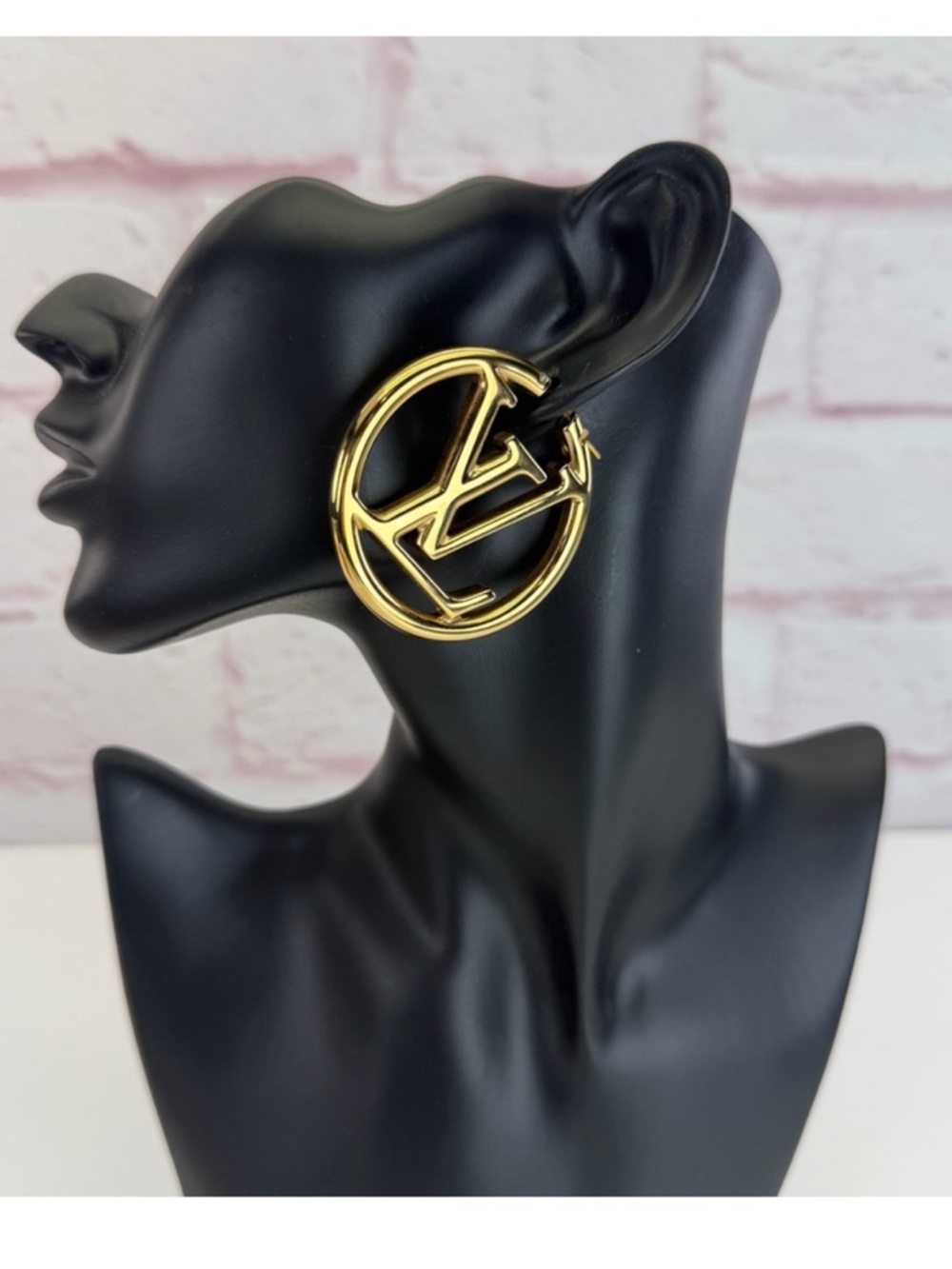 Authentic Louis Vuitton Louise LV GM Hoop Earrings